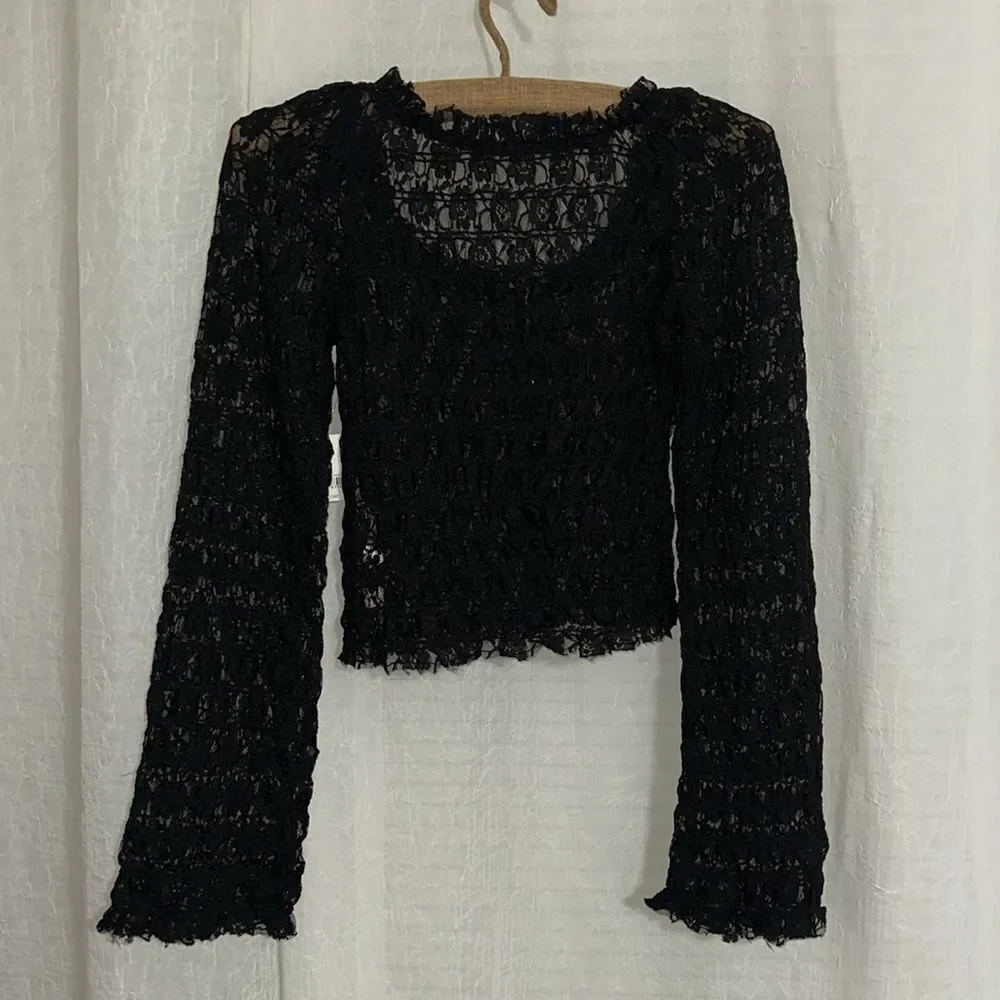 free people XS-S Madison Black Hook Eye Cropped Bell Sleeve Lace Top